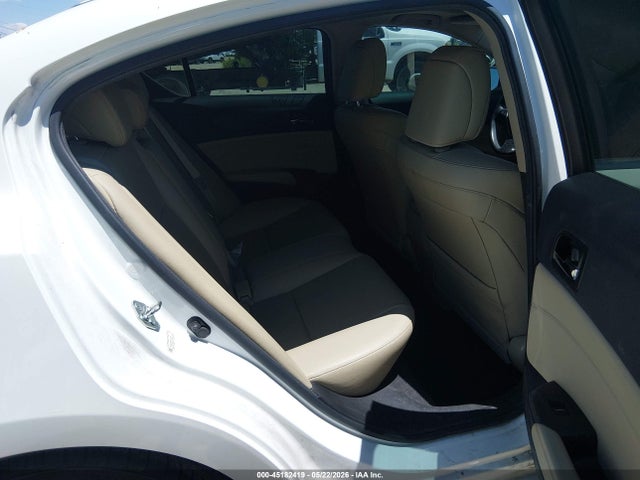 Acura ILX