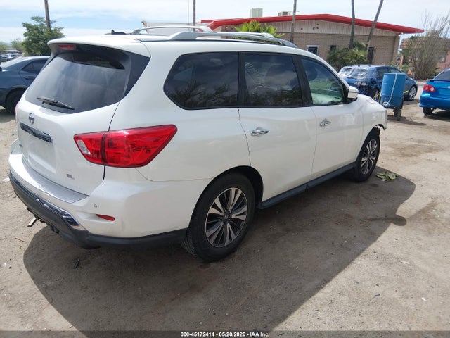 Nissan Pathfinder Sl