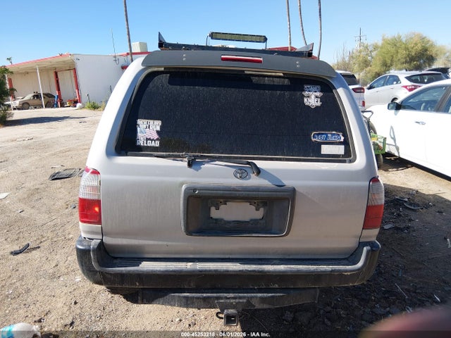 Toyota 4Runner Sr5 V6