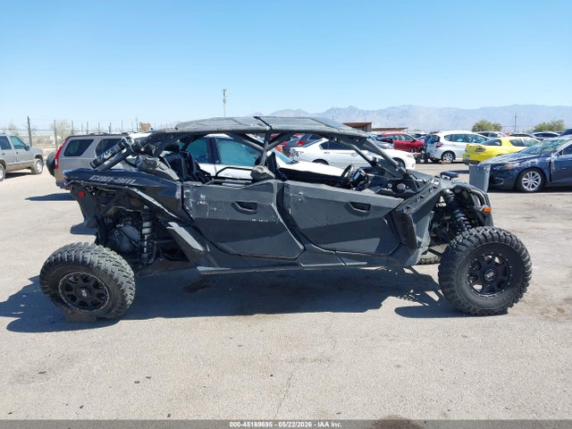 Can-Am Maverick X3 Max X Rs Turbo R