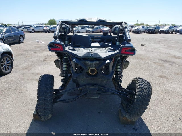 Can-Am Maverick X3 Max X Rs Turbo R