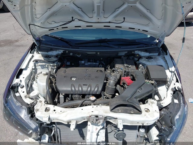 Mitsubishi Lancer Es