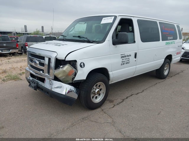 Ford E-350 Xlt
