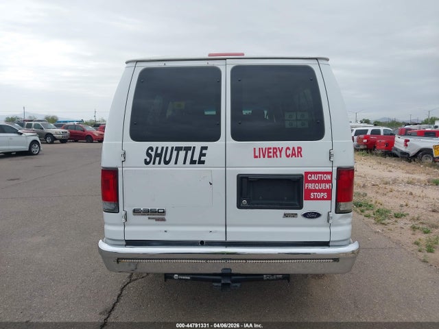 Ford E-350 Xlt