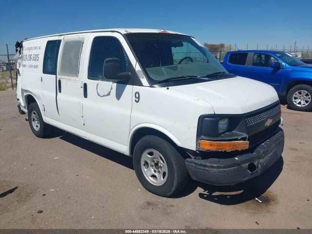 Salvage Chevrolet Express Image