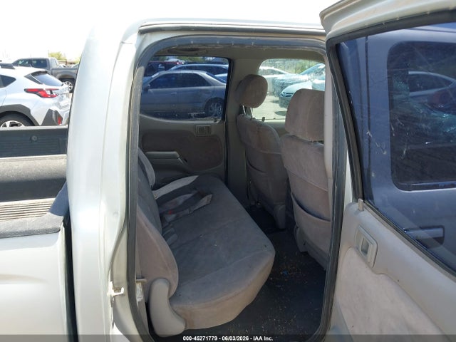 Toyota Tacoma Base V6