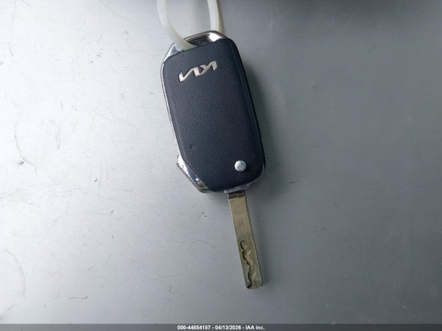 Kia Niro Lx