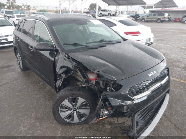 Salvage Kia Niro Image