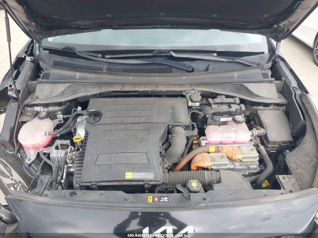 Kia Niro Lx