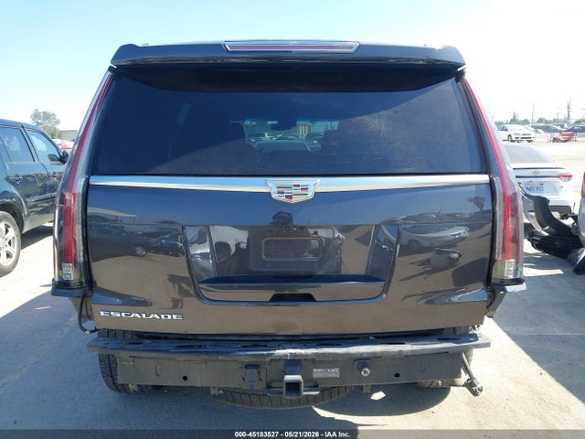 Cadillac Escalade Luxury
