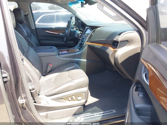 Cadillac Escalade Luxury