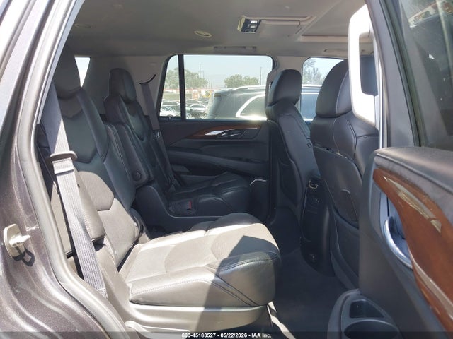Cadillac Escalade Luxury