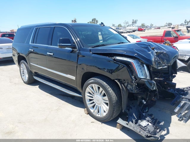 Salvage Cadillac Escalade Image