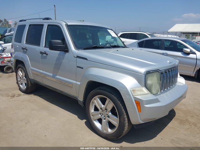 Salvage Jeep Liberty Image