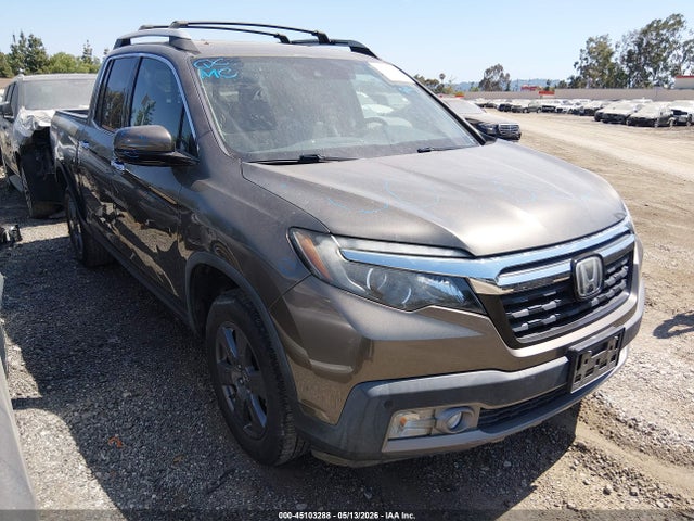 Salvage Honda Ridgeline Image