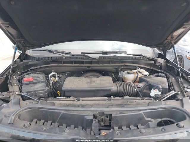 Chevrolet Suburban 2wd Rst