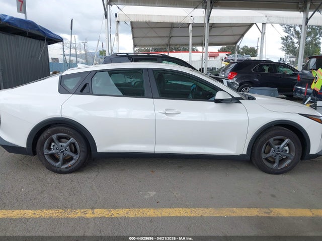 Kia K4 Lxs