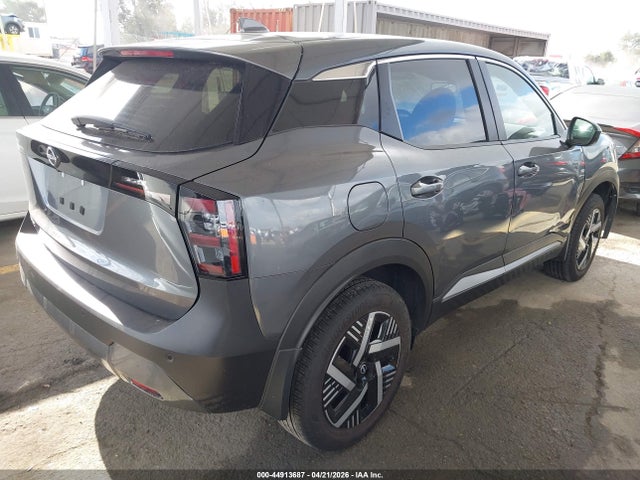 Nissan Kicks Sv Fwd