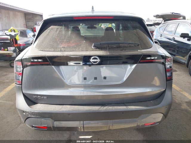 Nissan Kicks Sv Fwd