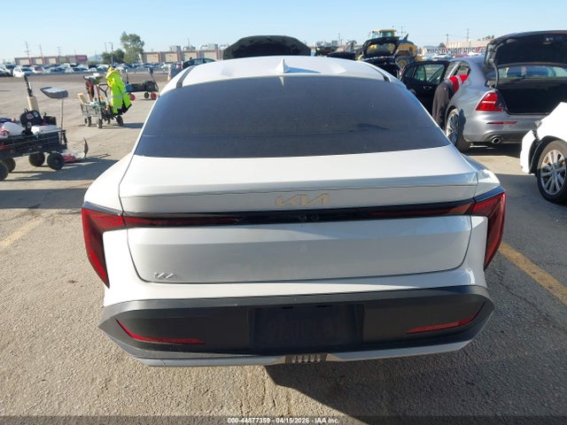 Kia K4 Lxs