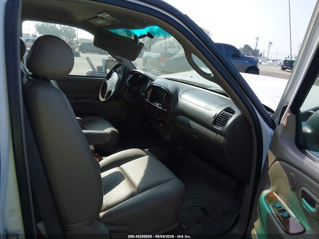 Toyota Tundra Ltd V8