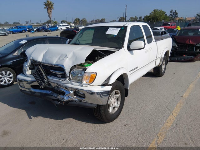 Toyota Tundra Ltd V8