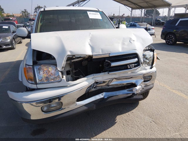 Toyota Tundra Ltd V8