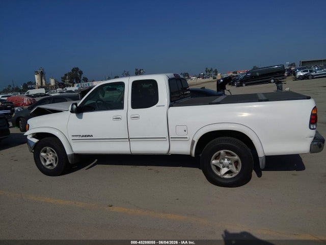 Toyota Tundra Ltd V8