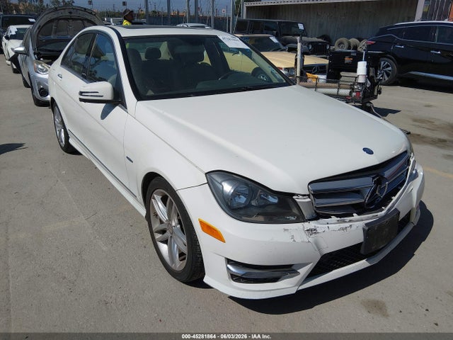 Salvage Mercedes-Benz C-Class Image