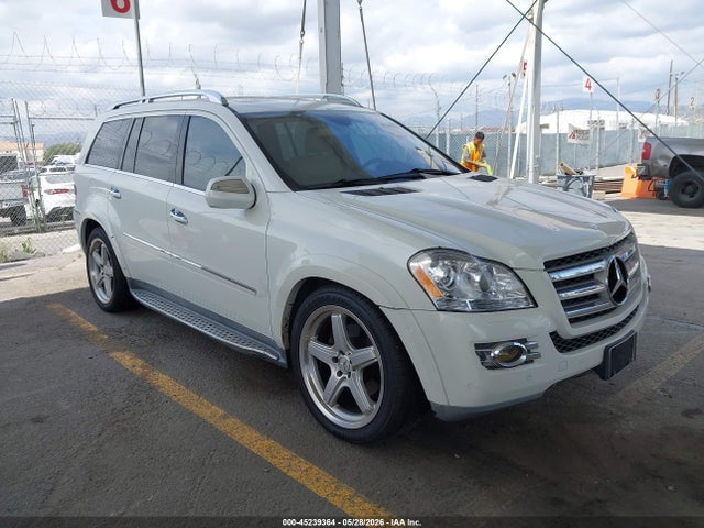 Salvage Mercedes-Benz G-Class Image