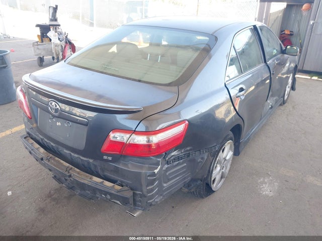 Toyota Camry Se V6