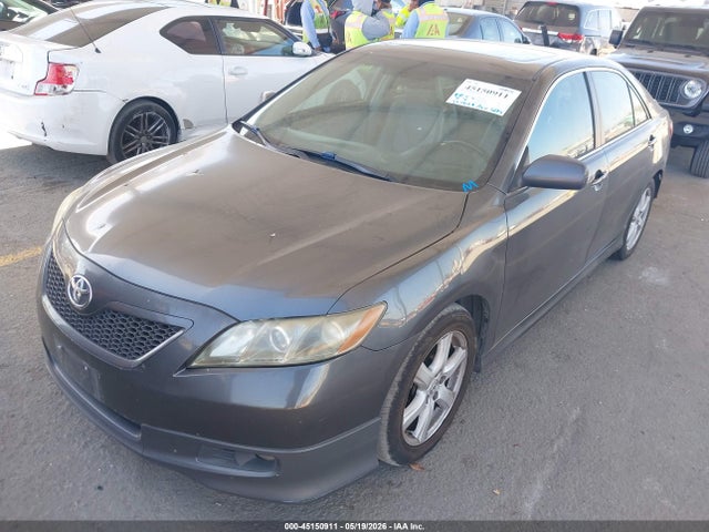 Toyota Camry Se V6