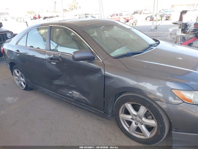 Toyota Camry Se V6