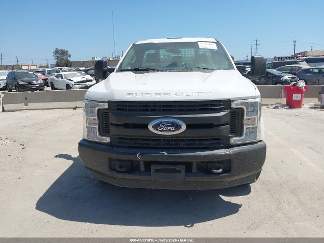 Ford F-250 Xl
