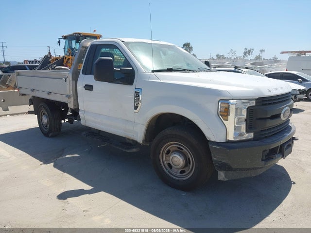 Salvage Ford F-250 Image