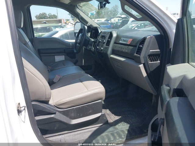 Ford F-250 Xl