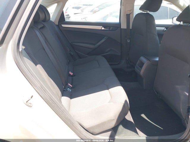 Volkswagen Passat 2.5l S
