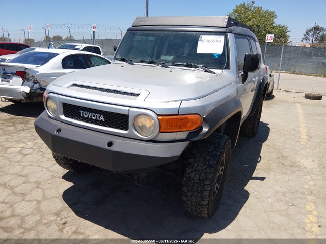 Toyota FJ Cruiser