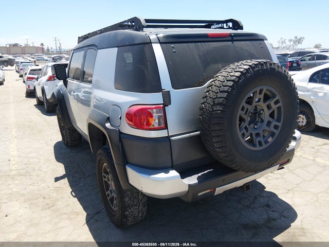 Toyota FJ Cruiser