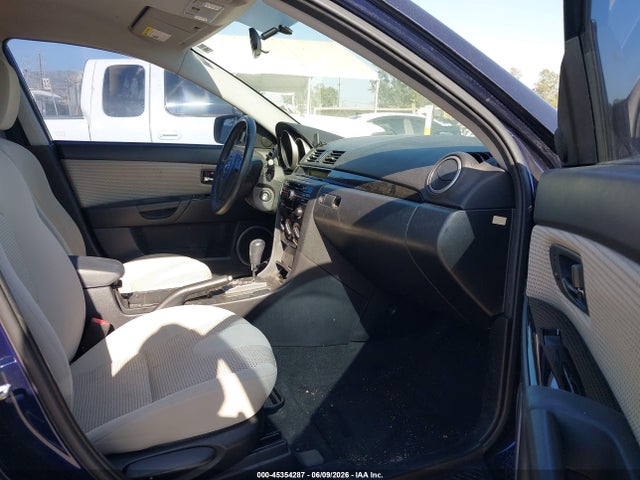 Mazda Mazda3 S Touring