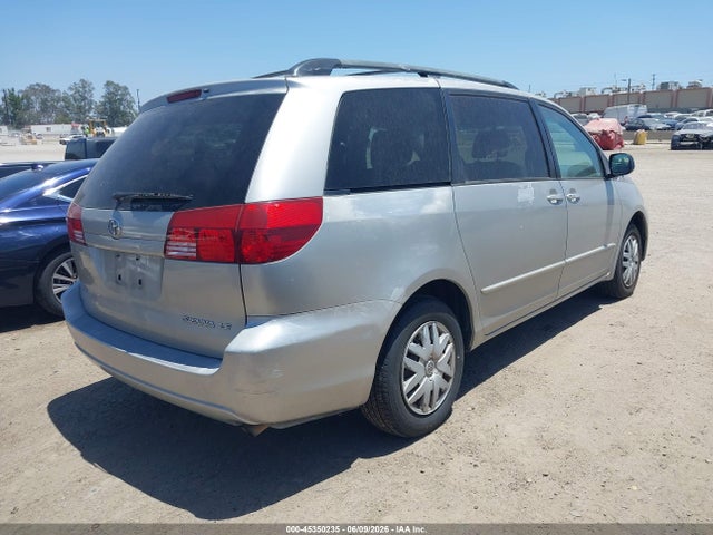 Toyota Sienna Le