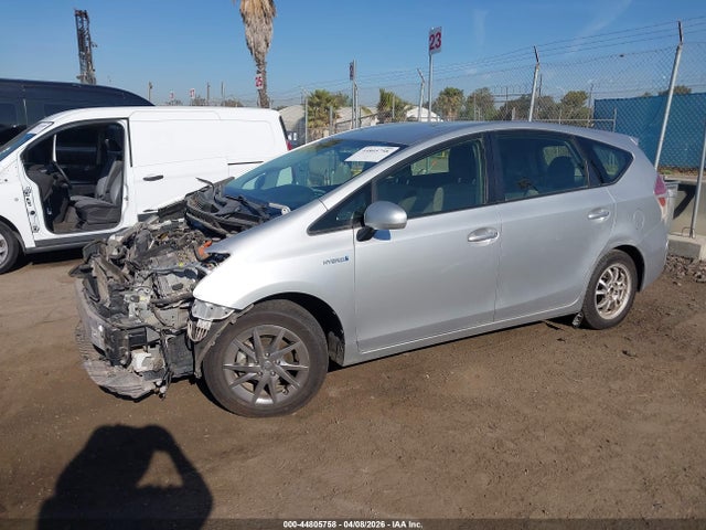 Toyota Prius v Two