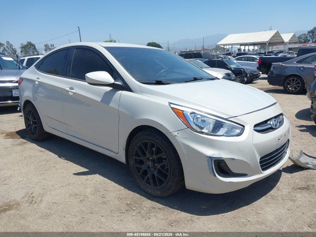 Salvage Hyundai ACCENT Image