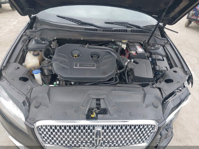 Lincoln MKZ Reserve
