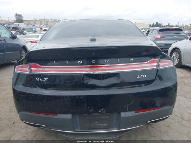 Lincoln MKZ Reserve
