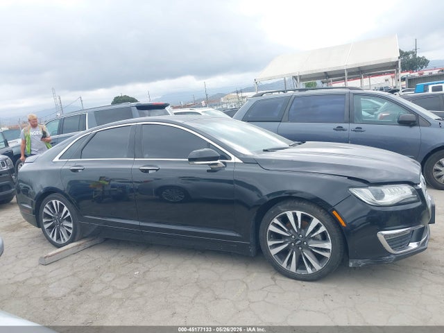 Lincoln MKZ Reserve
