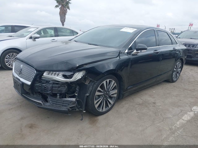 Lincoln MKZ Reserve