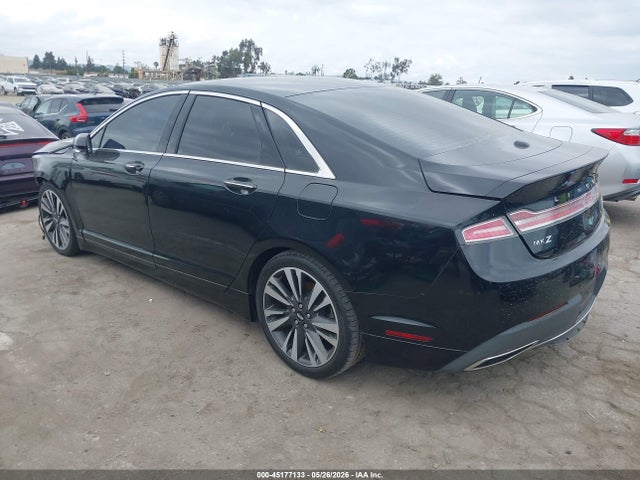 Lincoln MKZ Reserve
