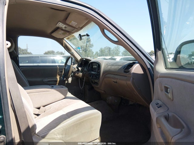 Toyota Tundra Sr5 V8