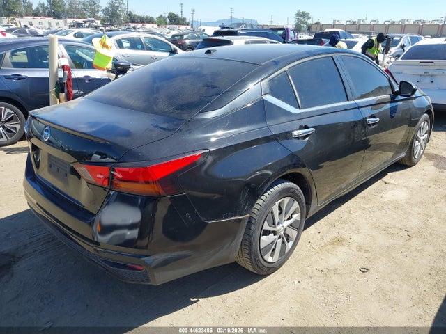 Nissan Altima S Fwd
